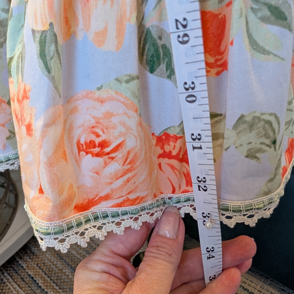 Alice + Olivia Floral V-Neck Mini Dress - Picture 6 of 16